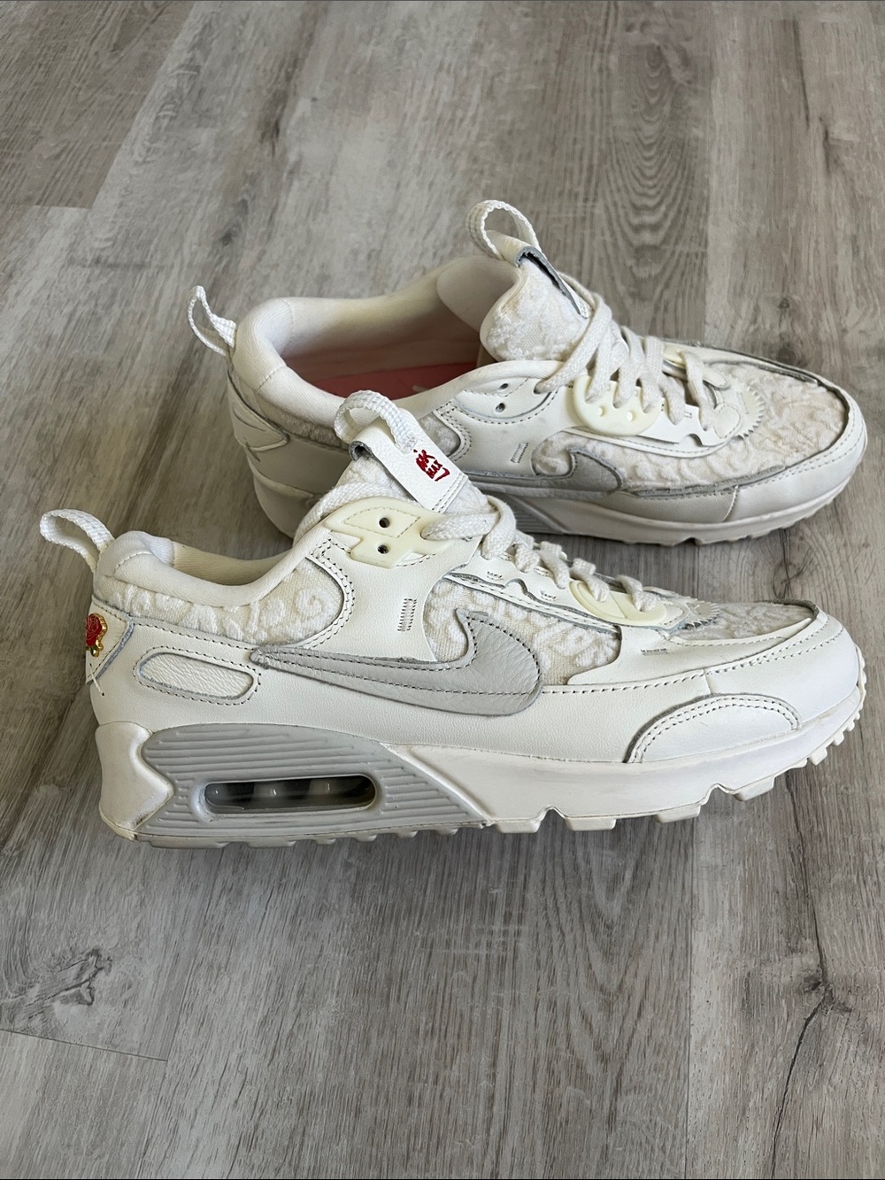 Nike Air Max 90 Futura Give Her Flowers Shoes Sneaker Womens 9 Streetwear White